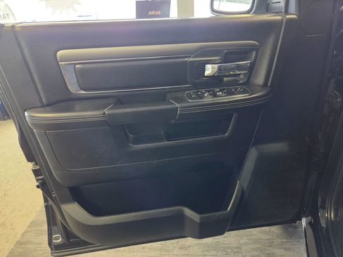 Used 2014 RAM 1500 Sport w/ Convenience Group image 43