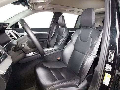Used 2023 Volvo XC90 B5 Core w/ Protection Package Premier AWD/4WD image 20