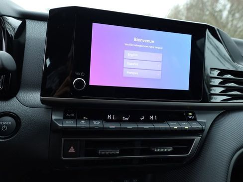 New 2026 Toyota Camry SE image 7