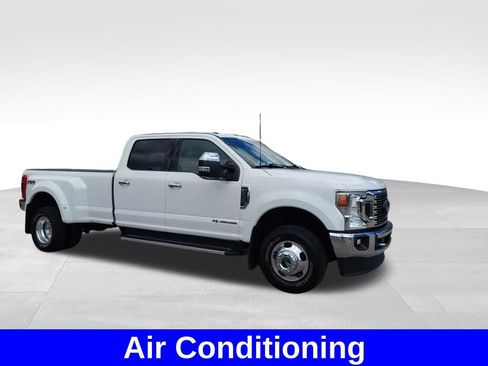 Used 2022 Ford F350 Lariat w/ Lariat Ultimate Package AWD/4WD image 7