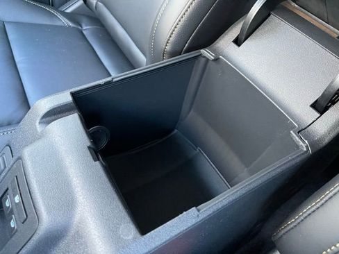 New 2026 Ford Bronco Badlands image 22