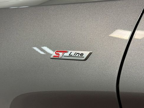 Used 2025 Ford Explorer ST-Line image 53