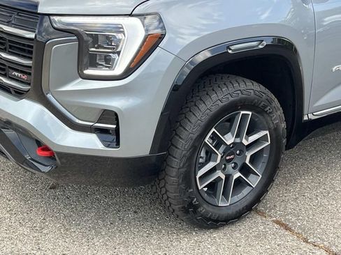 New 2027 GMC Terrain AT4 w/ Convenience Package III AWD/4WD image 8