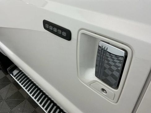 Used 2014 Ford F250 Platinum AWD/4WD image 11