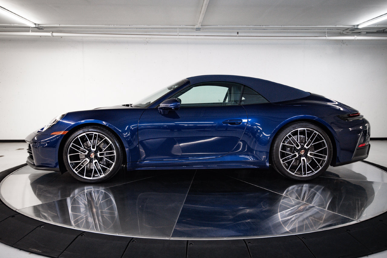 Certified 2026 Porsche 911 Carrera RWD image 2