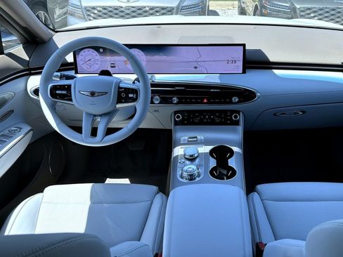 New 2026 Genesis GV70 2.5T Advanced AWD/4WD image 12