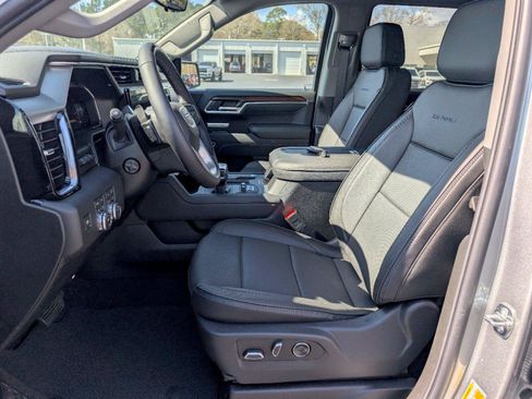 New 2026 GMC Sierra 1500 Denali AWD/4WD image 13