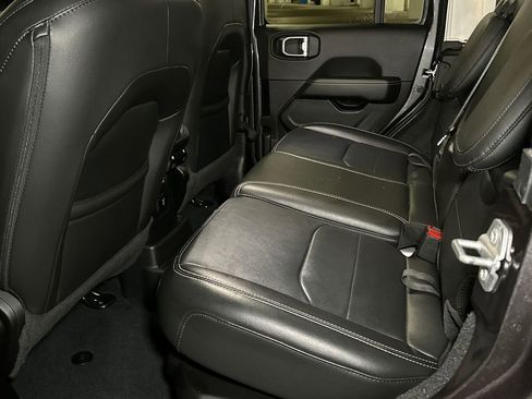 Used 2022 Jeep Wrangler Unlimited Sahara 4xe w/ Cold Weather Group image 17