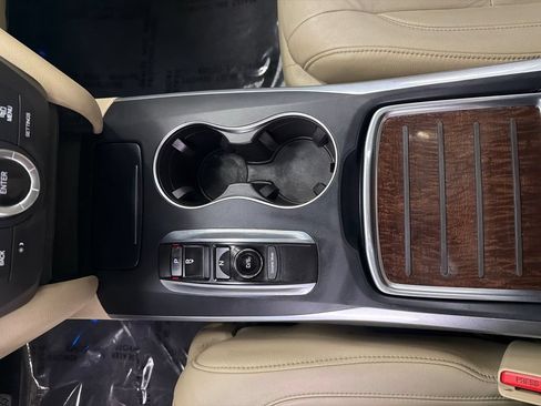 Used 2017 Acura MDX FWD image 33