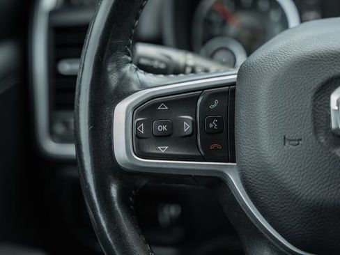 Used 2022 RAM 1500 Big Horn AWD/4WD image 41