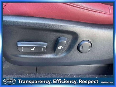 Used 2022 Lexus GX 460 Premium image 18