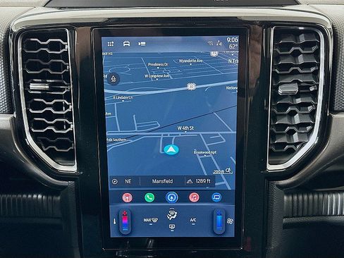 New 2025 Ford Ranger XLT w/ FX4 Off-Road Package image 13