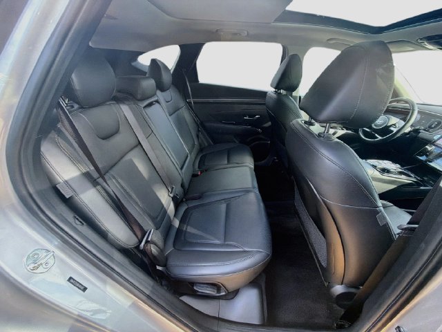 Certified 2024 Hyundai Tucson Limited FWD image 30