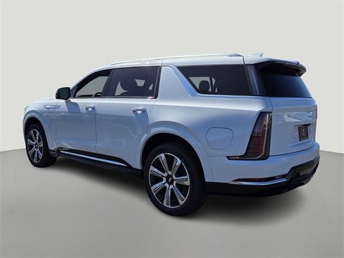 New 2026 Cadillac Escalade IQL Luxury w/ LPO, Etrunk Organizer Package image 6