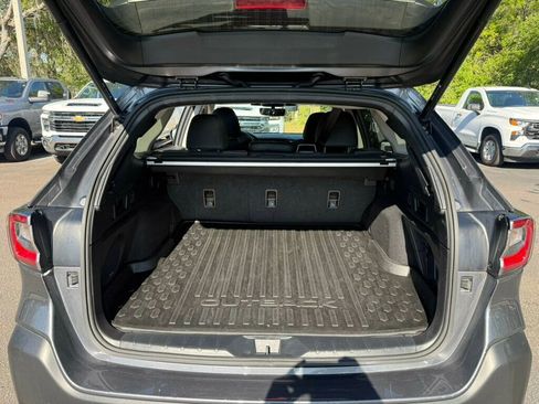 Used 2025 Subaru Outback Onyx Edition AWD/4WD image 9