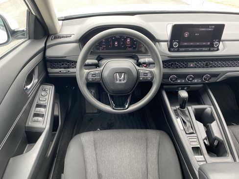 Certified 2023 Honda Accord LX image 22