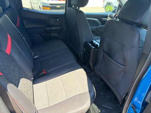 Used 2024 Chevrolet Colorado Z71 w/ Z71 Convenience Package 2 AWD/4WD image 19