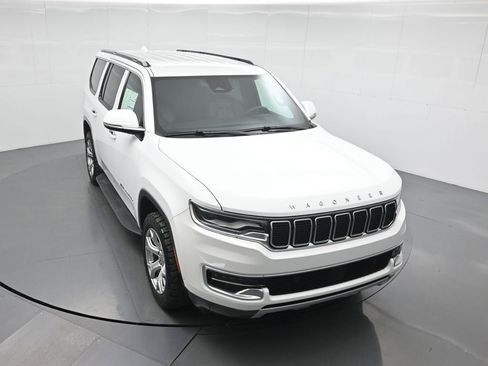 Used 2022 Jeep Wagoneer Series II image 38