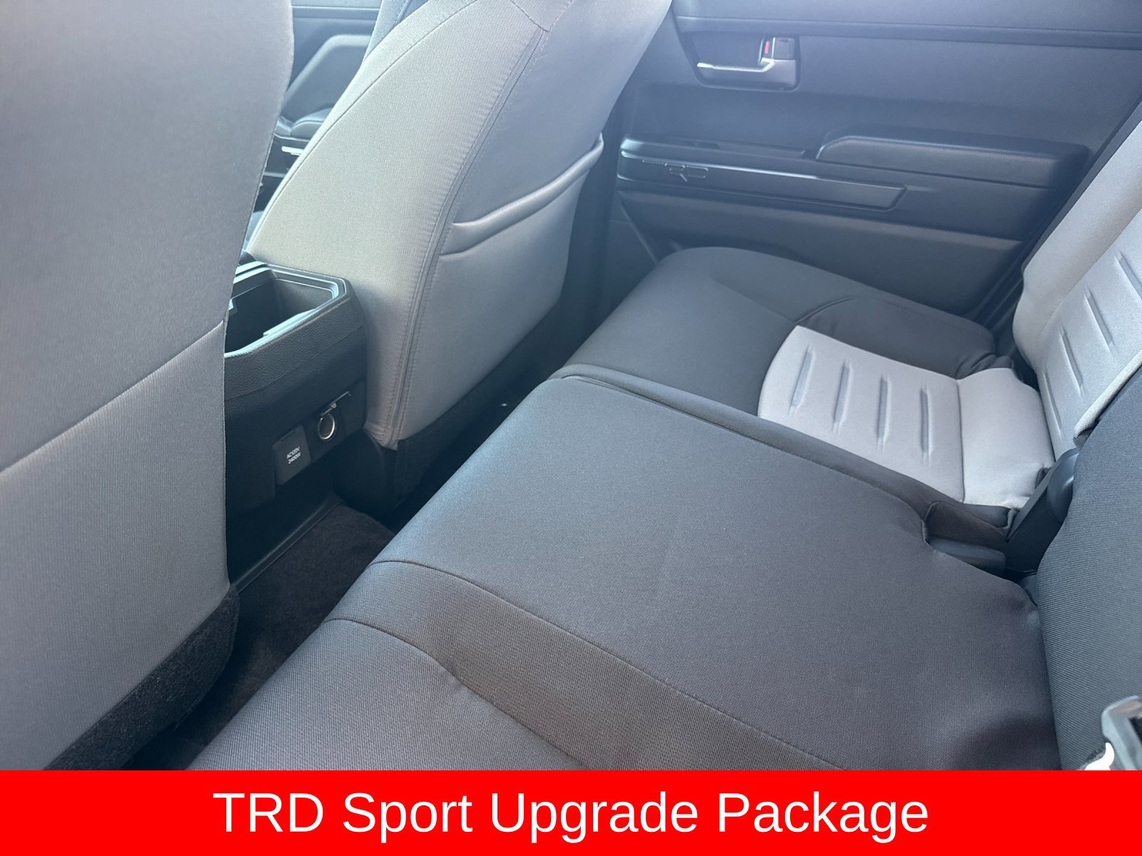 Used 2025 Toyota Tacoma TRD Sport w/ TRD Sport Upgrade Package AWD/4WD image 12