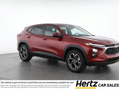 Used 2025 Chevrolet Trax LT
