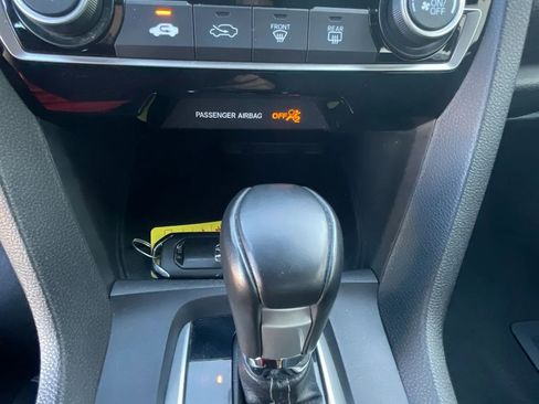 Used 2019 Honda Civic Sport image 32
