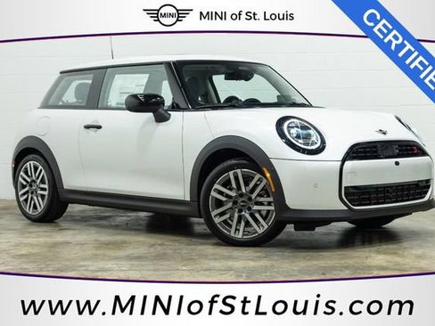 Certified 2025 MINI Cooper S FWD image 1