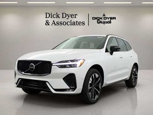 New 2026 Volvo XC60 B5 Plus w/ Protection Package Premier AWD/4WD image 6