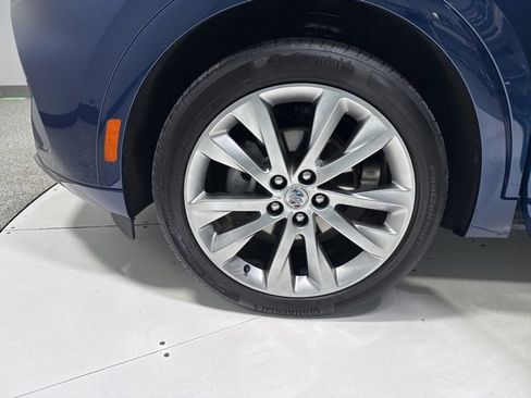 Used 2023 Buick Envision Avenir image 9