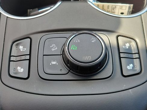 Used 2022 GMC Terrain SLE w/ Driver Convenience Package AWD/4WD image 33