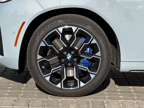 Used 2025 BMW X3 M50 w/ Premium Package image 32