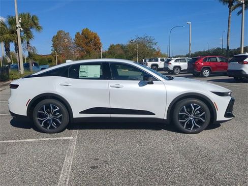 New 2026 Toyota Crown XLE image 3