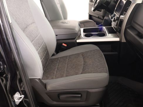 Used 2018 RAM 1500 Big Horn image 12