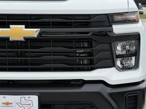 New 2026 Chevrolet Silverado 2500 W/T w/ WT Convenience Package image 8