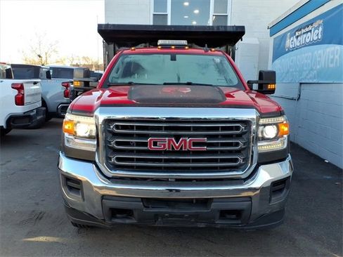 Used 2016 GMC Sierra 3500 Base w/ Sierra Convenience Package image 2