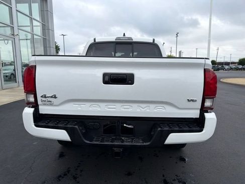 Certified 2023 Toyota Tacoma SR AWD/4WD image 6