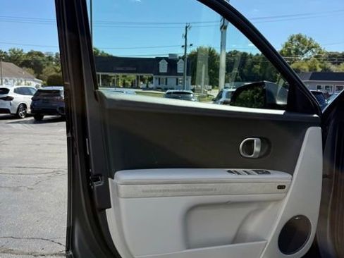 Used 2024 Hyundai Ioniq 5 Limited image 52