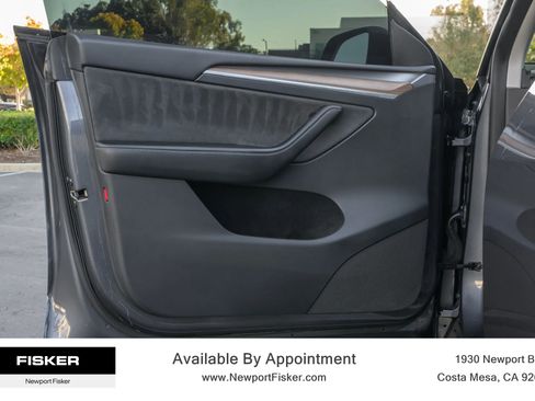 Used 2023 Tesla Model Y Performance AWD/4WD image 11