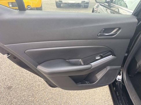 Used 2023 Nissan Altima 2.5 SV FWD image 16