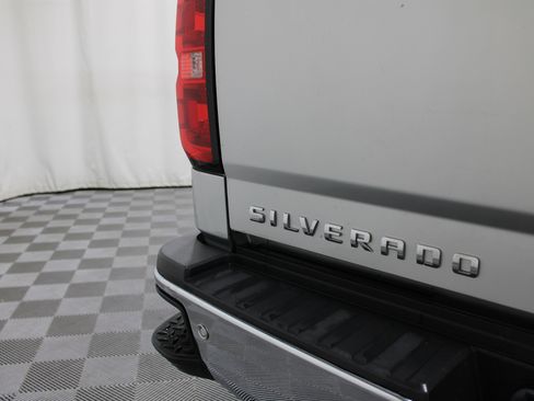 Used 2018 Chevrolet Silverado 2500 LTZ w/ Duramax Plus Package AWD/4WD image 27
