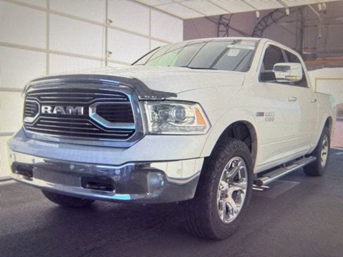 Used 2016 RAM 1500 Laramie w/ Convenience Group image 3