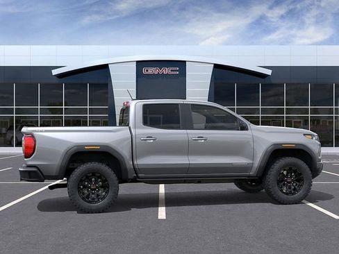 New 2026 GMC Canyon Elevation w/ Convenience Package image 5