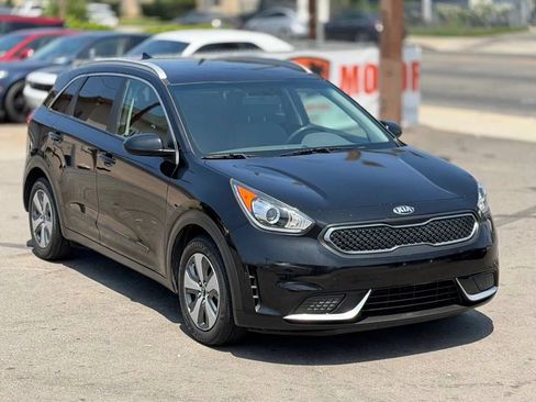Used 2019 Kia Niro LX FWD image 3