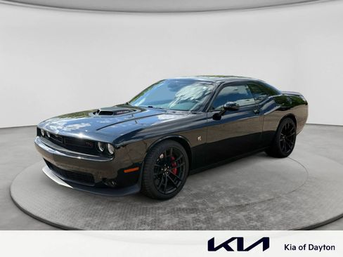 Used 2023 Dodge Challenger R/T Scat Pack w/ Dynamics Package RWD image 1