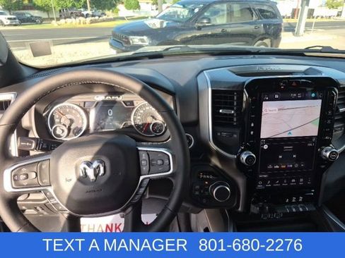 New 2026 RAM 1500 4x4 Crew Cab image 31
