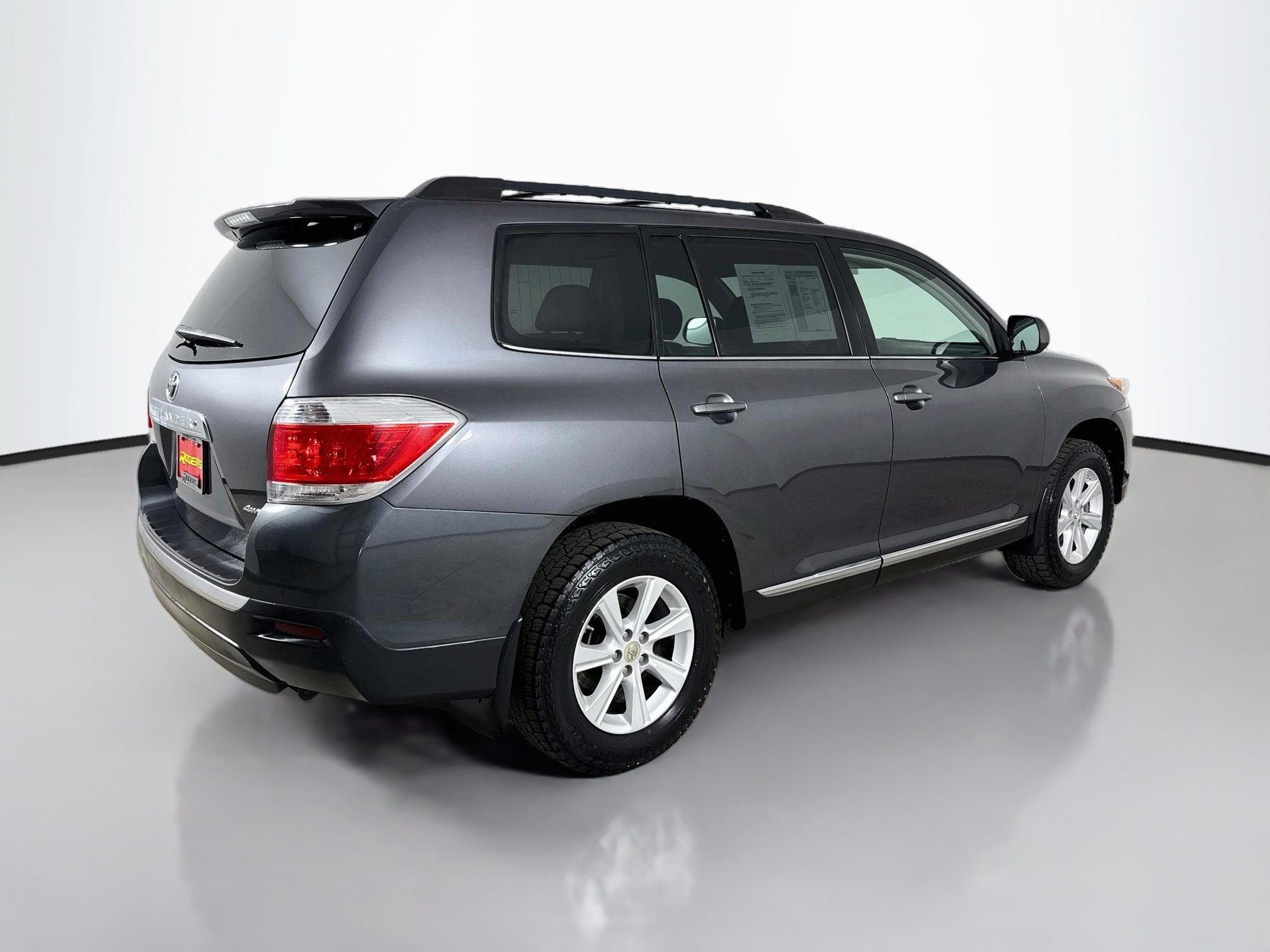 Used 2012 Toyota Highlander 4WD w/ Tech Pkg image 8
