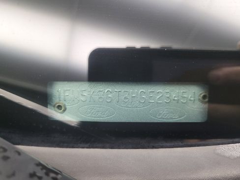 Used 2017 Ford Explorer Sport AWD/4WD image 33