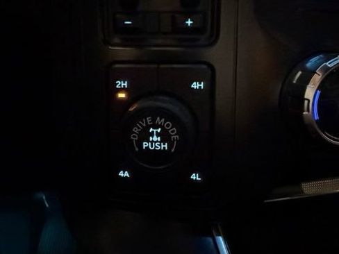 Used 2025 Ford F150 Raptor AWD/4WD image 22