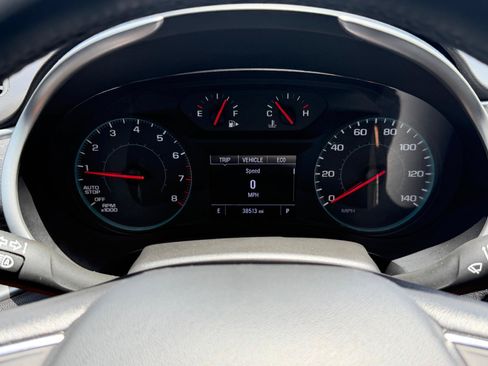 Used 2024 Chevrolet Malibu RS FWD image 11