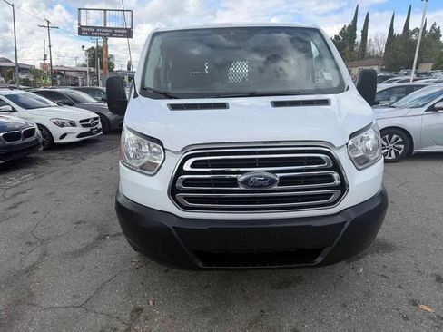 Used 2019 Ford Transit 250 130 Low Roof w/ Exterior Upgrade Package RWD image 11