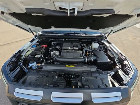 New 2026 Nissan Frontier PRO-4X w/ Pro-4x Convenience Package image 28